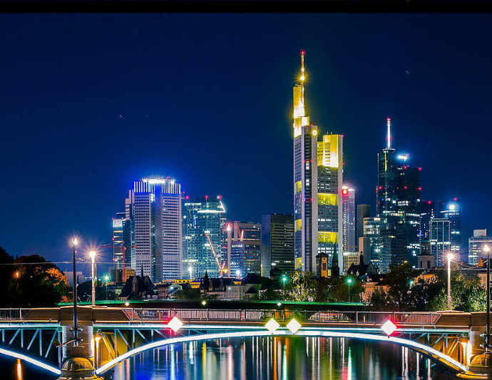 Франкфурт-на-Майні: бізнес-центр Німеччини з душею старого міста