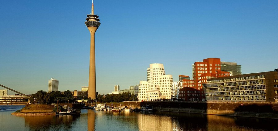 Дюссельдорф: сучасне місто на Рейні