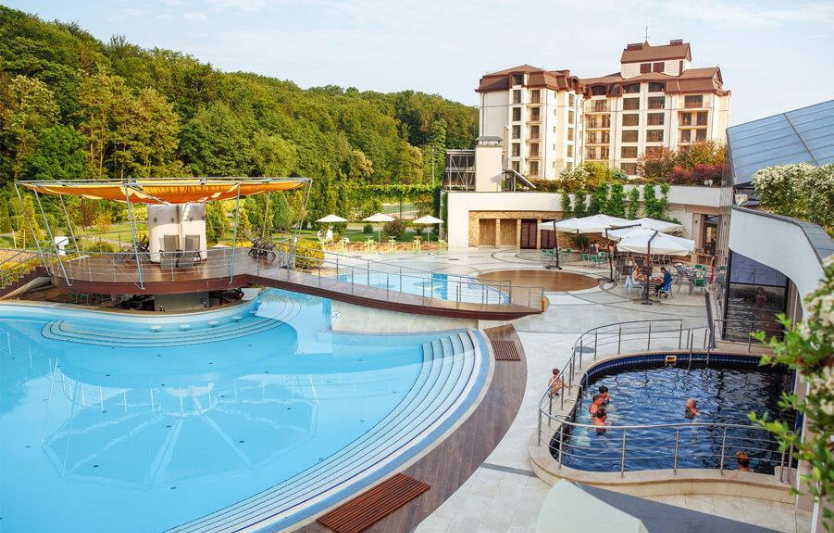 Термальні води Закарпаття: відпочинок і релакс